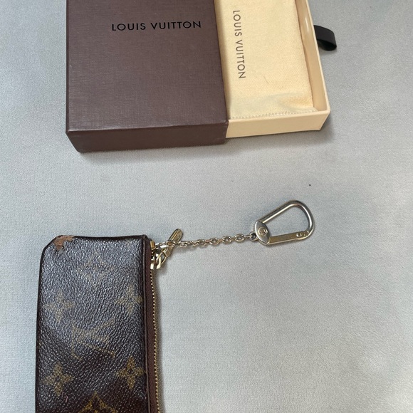 Authentic Louis Vuitton key and card holder - Picture 4 of 4